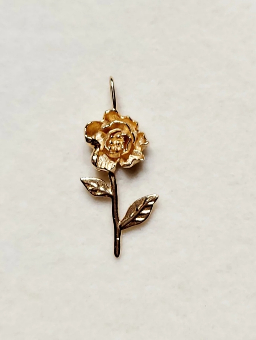Rose Pendant only in Yellow Gold 18K  Solid Gold